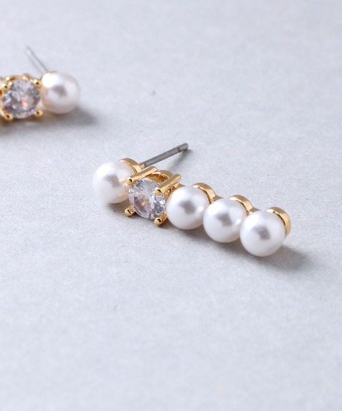 Manon's Selection(マノンズセレクション)の「パールストーンコンビネーションピアス(ピアス(両耳用)・レディース・ゴールド/シルバー・ONE SIZE)」の3枚目の写真