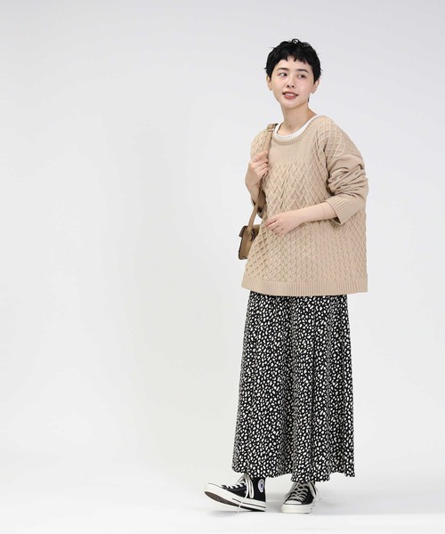 HONEYSUCKLE ROSE（ハニーサックルローズ）の「【HONEYSUCKLE ROSE】洗える軽ふわ柄切替ニット（ニット/セーター・レディース・ライトベージュ/オフホワイト/レッド・M/L/S）」の8枚目の写真