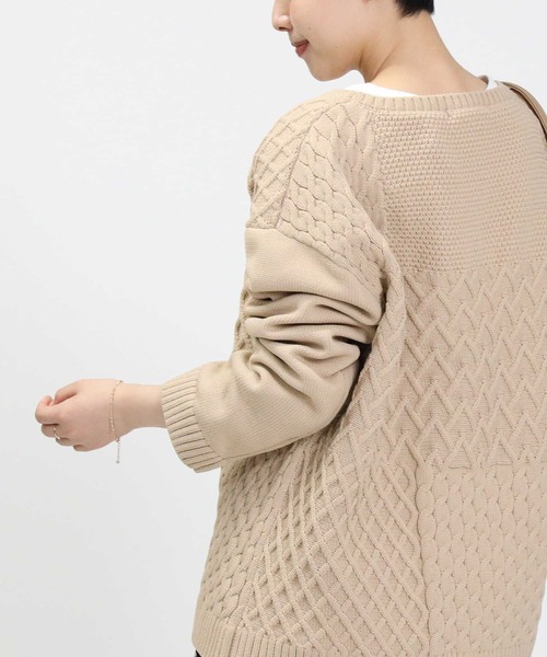 HONEYSUCKLE ROSE（ハニーサックルローズ）の「【HONEYSUCKLE ROSE】洗える軽ふわ柄切替ニット（ニット/セーター・レディース・ライトベージュ/オフホワイト/レッド・M/L/S）」の9枚目の写真