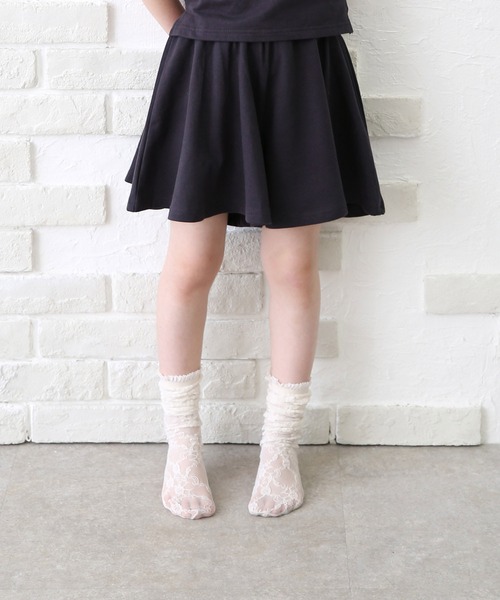 Rora（ローラ）の「メリア 総レース 靴下 ハイソックス (3colors)（ソックス/靴下・キッズ・ブラック/ホワイト/クリーム・FREE）」の18枚目の写真