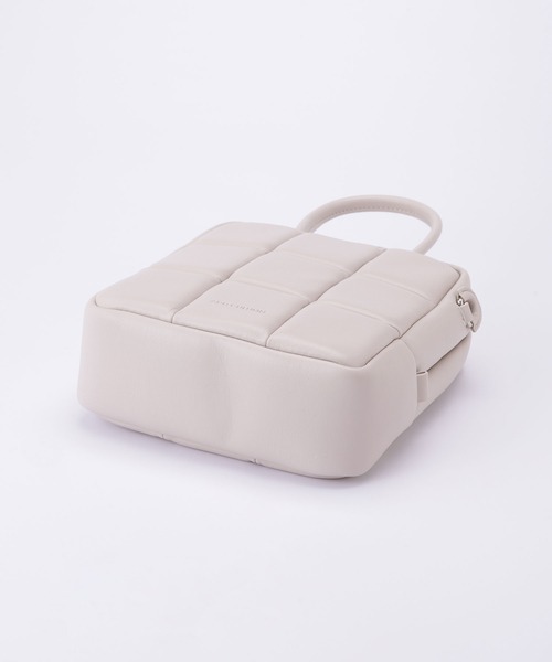 ADD CULUMN（アドカラム）の「ADD CULUMN/PUFF ショルダーバッグ（ショルダーバッグ・レディース・アイボリー/ブラック/ライトブルー・FREE）」の13枚目の写真