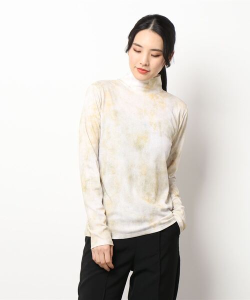 LOWRYS FARM（ローリーズファーム）の「マーブル柄タートルＬＳ　263917（Tシャツ/カットソー・レディース・ブラック/ベージュ/パープル・FREE）」の6枚目の写真