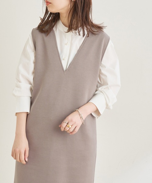 natural couture（ナチュラルクチュール）の「カットポンチVネックワンピース（ワンピース・レディース・アイボリー/ブラック/モカ・FREE）」の8枚目の写真