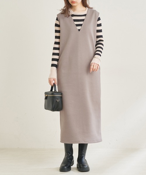 natural couture（ナチュラルクチュール）の「カットポンチVネックワンピース（ワンピース・レディース・アイボリー/ブラック/モカ・FREE）」の11枚目の写真