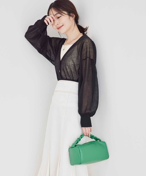 vis-`a-vis（ビサビ）の「【WEB限定】シアーショート丈カーディガン（カーディガン/ボレロ・レディース・ブラック/レッド/イエロー/グリーン/ベージュ・FREE）」の10枚目の写真