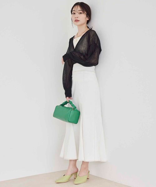 vis-`a-vis（ビサビ）の「【WEB限定】シアーショート丈カーディガン（カーディガン/ボレロ・レディース・ブラック/レッド/イエロー/グリーン/ベージュ・FREE）」の15枚目の写真