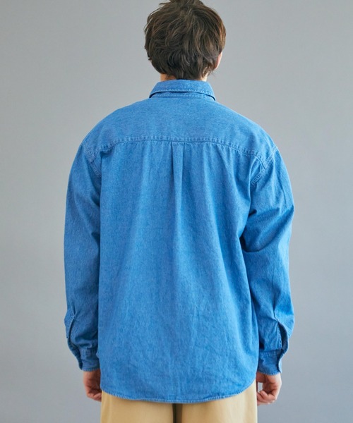 THE STANDARD（ザスタンダード）の「WEGO/パッカリングデニムシャツ（シャツ/ブラウス・メンズ・ライトインディゴブルー・MEDIUM/LARGE/SMALL）」の5枚目の写真