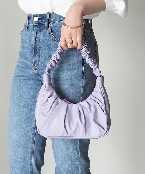 Riberry(リベリー)の「ラウンドギャザーバッグ(ハンドバッグ・レディース・ホワイト/ブルー/パープル/グリーン/ブラック/イエロー・FREE)」の5枚目の写真