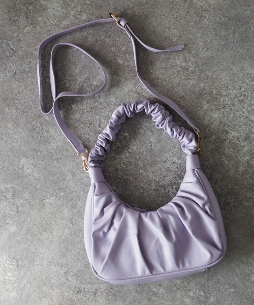 Riberry(リベリー)の「ラウンドギャザーバッグ(ハンドバッグ・レディース・ホワイト/ブルー/パープル/グリーン/ブラック/イエロー・FREE)」の7枚目の写真