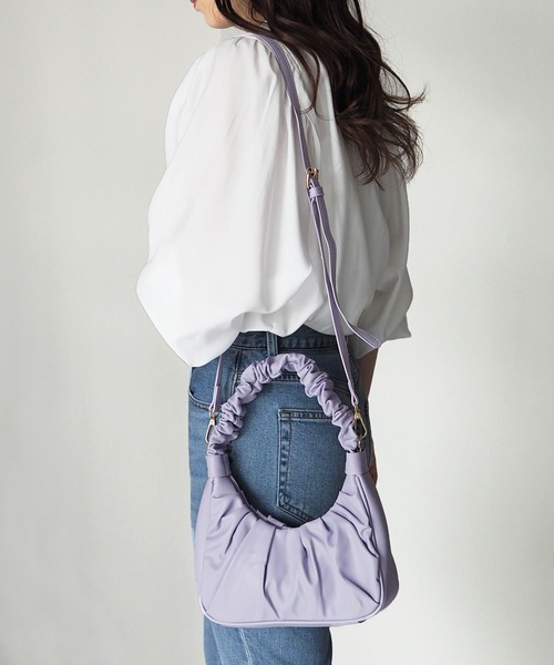 Riberry(リベリー)の「ラウンドギャザーバッグ(ハンドバッグ・レディース・ホワイト/ブルー/パープル/グリーン/ブラック/イエロー・FREE)」の14枚目の写真