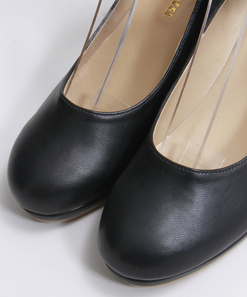 WEGO(ウィゴー)の「WEGO/ストラップパンプス(パンプス・レディース・ホワイト/ブラック/ネイビー・LARGE/MEDIUM)」の5枚目の写真