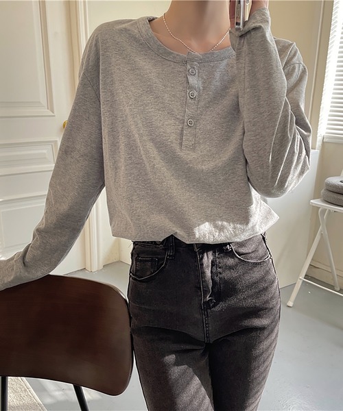 Girly Doll(ガーリードール)の「ヘンリーネックカットソー(Tシャツ/カットソー・レディース・ホワイト/ブラック/グレー/キャメル・F)」の11枚目の写真