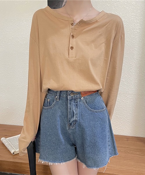 Girly Doll(ガーリードール)の「ヘンリーネックカットソー(Tシャツ/カットソー・レディース・ホワイト/ブラック/グレー/キャメル・F)」の15枚目の写真