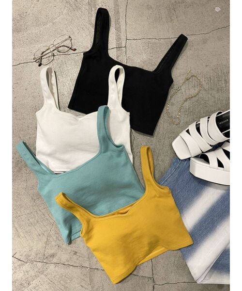 EMODA(エモダ)の「スクエアクロップタンクトップ(タンクトップ・レディース・ホワイト/ブラック/ミント/イエロー・FREE)」の5枚目の写真