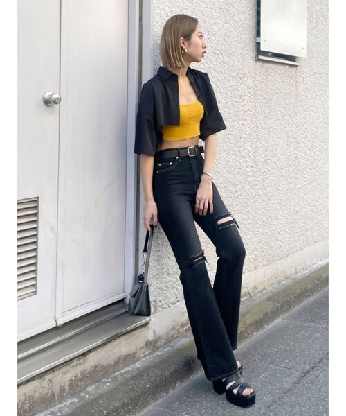 EMODA(エモダ)の「スクエアクロップタンクトップ(タンクトップ・レディース・ホワイト/ブラック/ミント/イエロー・FREE)」の8枚目の写真