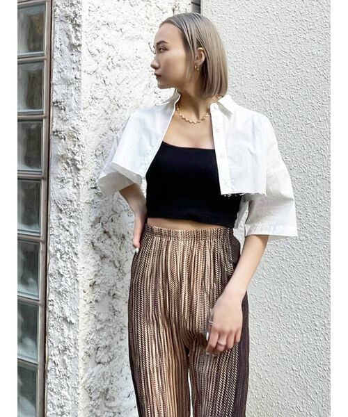 EMODA(エモダ)の「スクエアクロップタンクトップ(タンクトップ・レディース・ホワイト/ブラック/ミント/イエロー・FREE)」の20枚目の写真