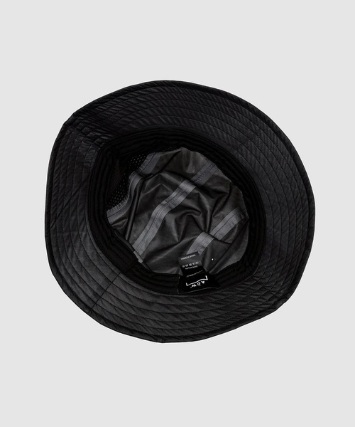 A-COLD-WALL*(アコールドウォール)の「TECH STORAGE BUCKET HAT(ハット・メンズ・ブラック/オレンジ・FREE)」の6枚目の写真