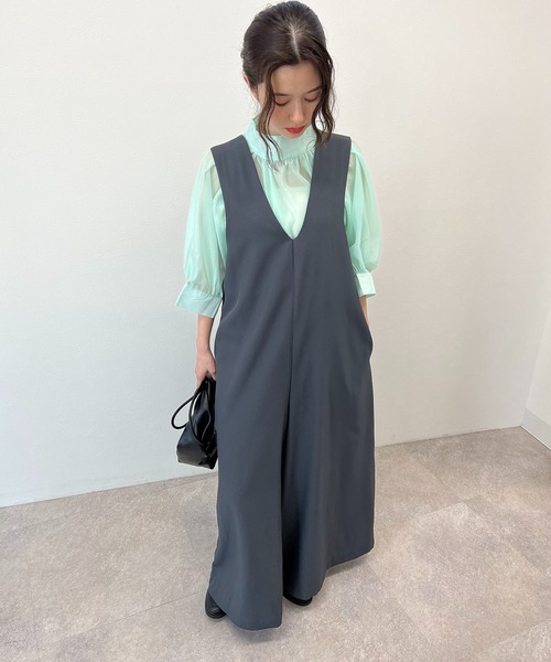 toucher du brise(トゥシェドブリーズ)の「【ワイドパンツが大人可愛い】サロペット(サロペット/オーバーオール・レディース・ベージュ/ネイビー/グレー/モスグリーン・M)」の7枚目の写真