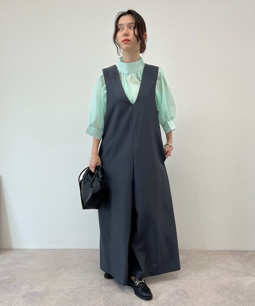 toucher du brise(トゥシェドブリーズ)の「【ワイドパンツが大人可愛い】サロペット(サロペット/オーバーオール・レディース・ベージュ/ネイビー/グレー/モスグリーン・M)」の9枚目の写真