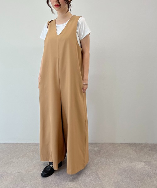 toucher du brise(トゥシェドブリーズ)の「【ワイドパンツが大人可愛い】サロペット(サロペット/オーバーオール・レディース・ベージュ/ネイビー/グレー/モスグリーン・M)」の12枚目の写真