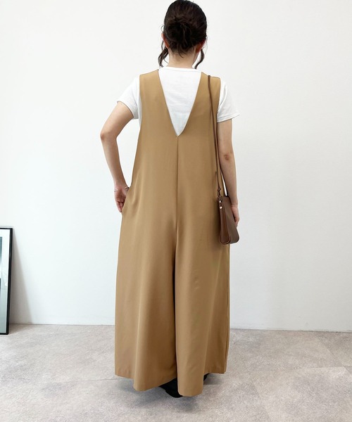 toucher du brise(トゥシェドブリーズ)の「【ワイドパンツが大人可愛い】サロペット(サロペット/オーバーオール・レディース・ベージュ/ネイビー/グレー/モスグリーン・M)」の14枚目の写真