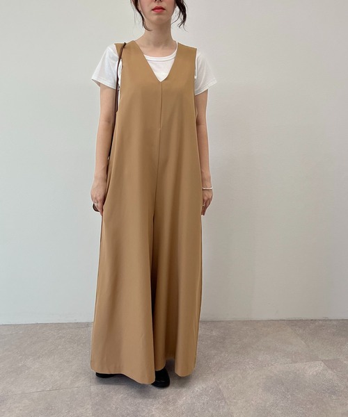 toucher du brise(トゥシェドブリーズ)の「【ワイドパンツが大人可愛い】サロペット(サロペット/オーバーオール・レディース・ベージュ/ネイビー/グレー/モスグリーン・M)」の13枚目の写真