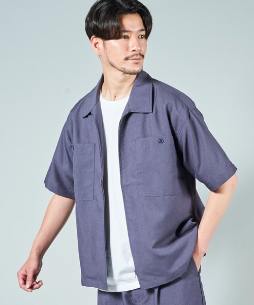 ADPOSION(アドポーション)の「【セットアップ対応】ドライポリエステル ビッグシルエット ジップアップ半袖シャツ(シャツ/ブラウス・メンズ・グリーン/ブラック/ベージュ/ブルー・MEDIUM/X-LARGE/LARGE)」の4枚目の写真