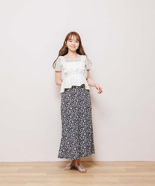 flower(フラワー)の「タイニーフリルビスチェ(ベスト・レディース・アイボリー/ネイビー・FREE)」の19枚目の写真