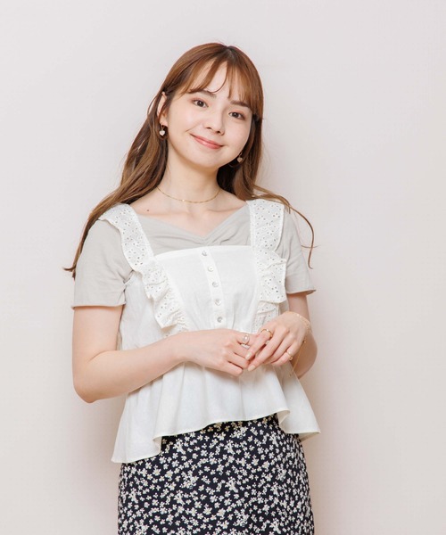 flower(フラワー)の「タイニーフリルビスチェ(ベスト・レディース・アイボリー/ネイビー・FREE)」の13枚目の写真