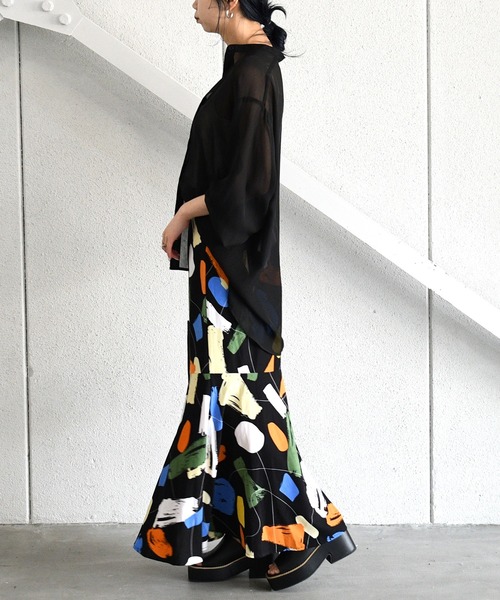 sango（sango）の「デシンアートプリント切替マーメイドスカート（スカート・レディース・オフホワイト/ブラック・FREE）」の7枚目の写真