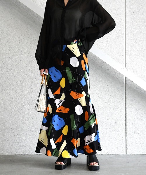 sango（sango）の「デシンアートプリント切替マーメイドスカート（スカート・レディース・オフホワイト/ブラック・FREE）」の21枚目の写真