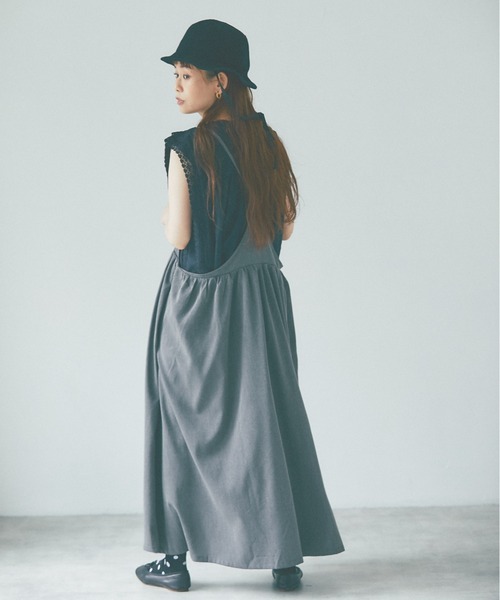 and R（アンドアール）の「エプロンギャザーワンピース（ジャンパースカート・レディース・ネイビー/ダークグレー/アッシュグレー・FREE）」の6枚目の写真
