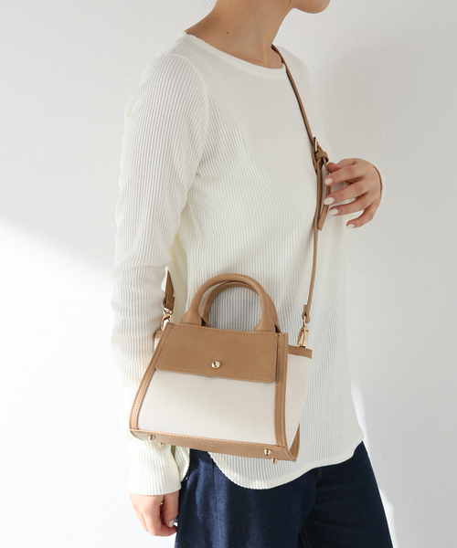 B.C STOCK(ベーセーストック)の「キャンバスミニショルダーBAG◆(クラッチバッグ・レディース・ブラック/ベージュ・FREE)」の9枚目の写真