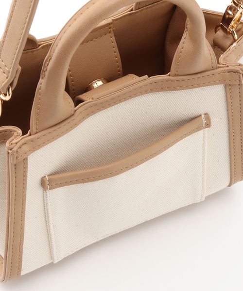 B.C STOCK(ベーセーストック)の「キャンバスミニショルダーBAG◆(クラッチバッグ・レディース・ブラック/ベージュ・FREE)」の4枚目の写真