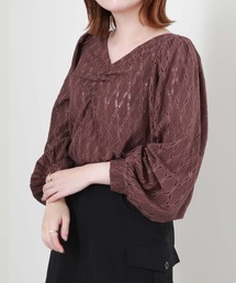 フロントギャザーカットレースプルオーバー