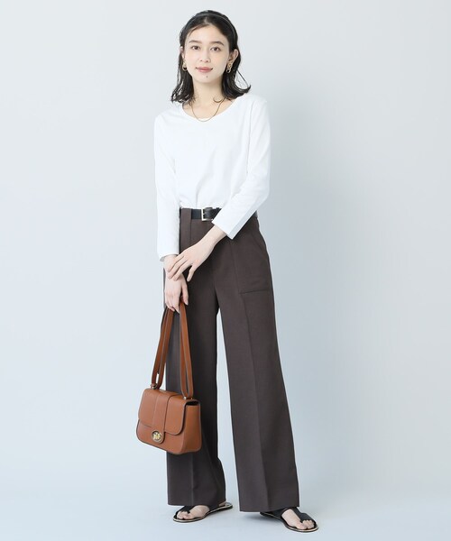 UNTITLED(アンタイトル)の「【抗菌防臭】クリーンフィール 長袖カットソー(Tシャツ/カットソー・レディース・ブラック/オフホワイト・44/48/01/02/03/04)」の18枚目の写真