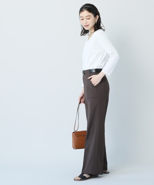 UNTITLED(アンタイトル)の「【抗菌防臭】クリーンフィール 長袖カットソー(Tシャツ/カットソー・レディース・ブラック/オフホワイト・44/48/01/02/03/04)」の19枚目の写真