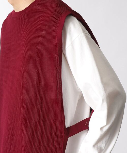 THE SHOP TK （ザ ショップ ティーケー ）の「◆【ベスト+ロンT セットアイテム】ポリニットサイドオープンベスト（ベスト・メンズ・ボルドー/ブラック/ライトグリーン/ベージュ・03/02/04）」の9枚目の写真