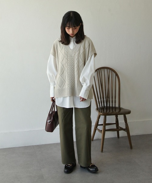 Chillfar（チルファー）の「5G深Vネックニットベスト（ベスト・レディース・ブラック/オレンジ/ブルー/ライトベージュ・FREE）」の20枚目の写真