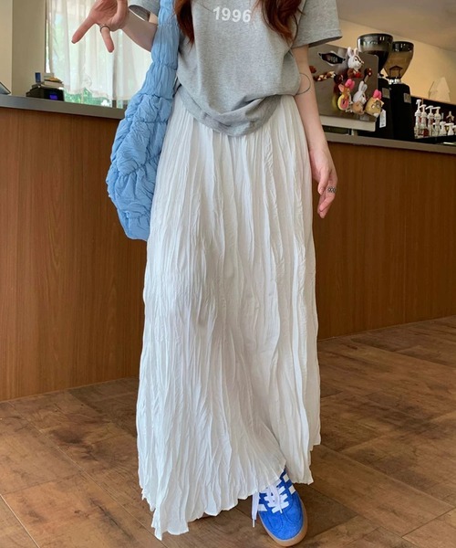 shopnikoniko（ショップニコニコ）の「＼丈が選べる／ ロングスカート 白 黒 フレア Aライン ストレッチ  シワ くしゅくしゅ チュールスカート（スカート・レディース・ホワイト/ブラック・ｼｮｰﾄ/ﾛﾝｸﾞ）」の15枚目の写真