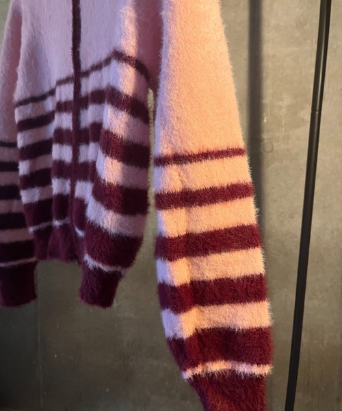 Vipoa(ヴィポア)の「MOHAIR LIKE MULTI STRIPE KNIT(ニット/セーター・レディース・グリーン/ピンク・FREE)」の12枚目の写真