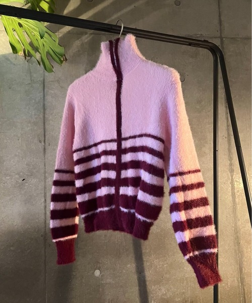Vipoa(ヴィポア)の「MOHAIR LIKE MULTI STRIPE KNIT(ニット/セーター・レディース・グリーン/ピンク・FREE)」の9枚目の写真