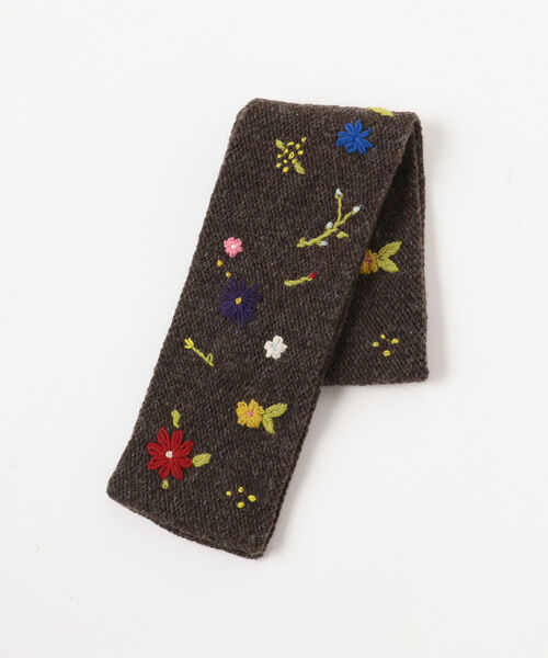 ビームスボーイ　マフラー　手袋　刺繍　花柄 BEAMS BOY（ビームスボーイ）の「BEAMS BOY / 手編 花刺繍