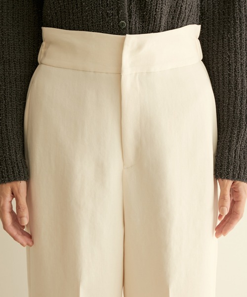 SALON adam et rope'(サロン アダム エ ロペ)の「オックススタイルアップパンツ(その他パンツ・レディース・ブラック/オフホワイト/ピンク・X-SMALL/S/M)」の22枚目の写真