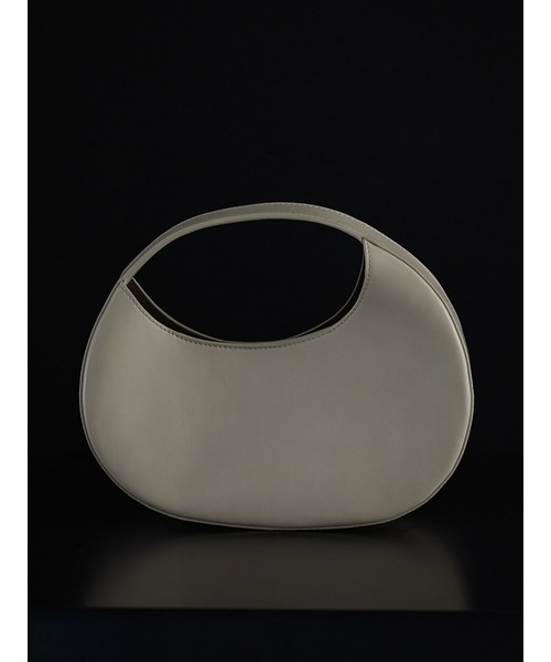 ハーフムーンバッグ