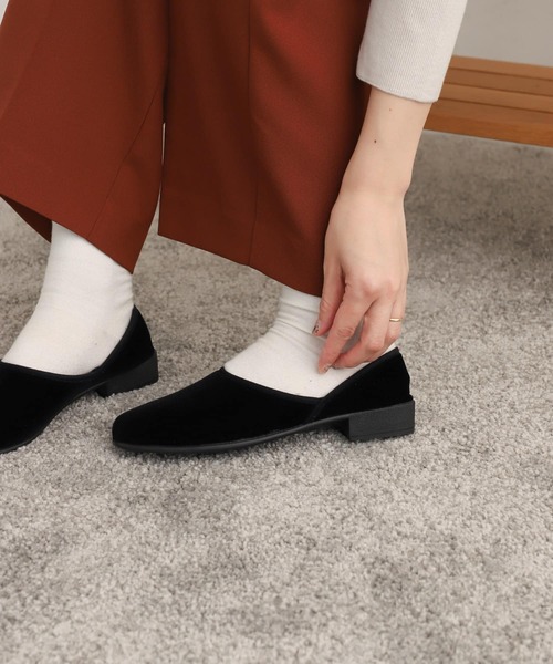 Alberola / アルベローラ / ベロアスリッポンシューズ黒 北欧、暮らしの道具店購入•美品】アル ベロア スリッポン