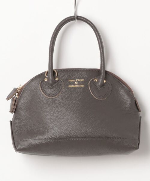 YOUNG&OLSEN The DRYGOODS STORE（ヤングアンドオルセン）の「【YOUNG&OLSEN】EMBOSSED LEATHER ZIP BOAT BAG S（ハンドバッグ・レディース・グレー/ブラック/ベージュ/ブラウン/オリーブ/ベージュ系2/グレー系その他2/グリーン/ダークグレー・FREE）」の4枚目の写真