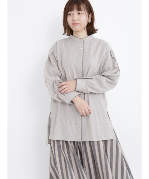 Samansa Mos2（サマンサ モスモス）の「パイピングバンドカラーチュニック（チュニック・レディース・ベージュ/グレー/オフホワイト/チャコール・ﾌﾘ-）」の3枚目の写真