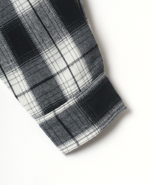 Lazar（ラザル）の「別注 Oversize Ombre Check Shirt/オーバーサイズ オンブレチェックシャツ/レギュラーカラーシャツ（シャツ/ブラウス・メンズ・グリーン/ブラック/イエロー/ブルー・L/M）」の6枚目の写真