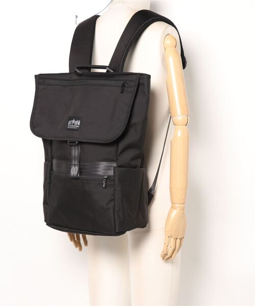 Manhattan Portage BLACK LABEL（マンハッタンポーテージ　ブラックレーベル）の「THE GOTHAM MESSENGER BACKPACK（バックパック/リュック・メンズ・ブラック・MEDIUM）」の5枚目の写真